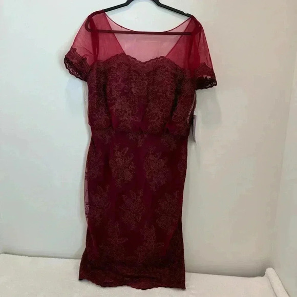 JS Collections Embroidered Blouson Midi Dress In Sangria Size 12 - Picture 2 of 13